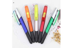 Multifunctional pen with sticky note